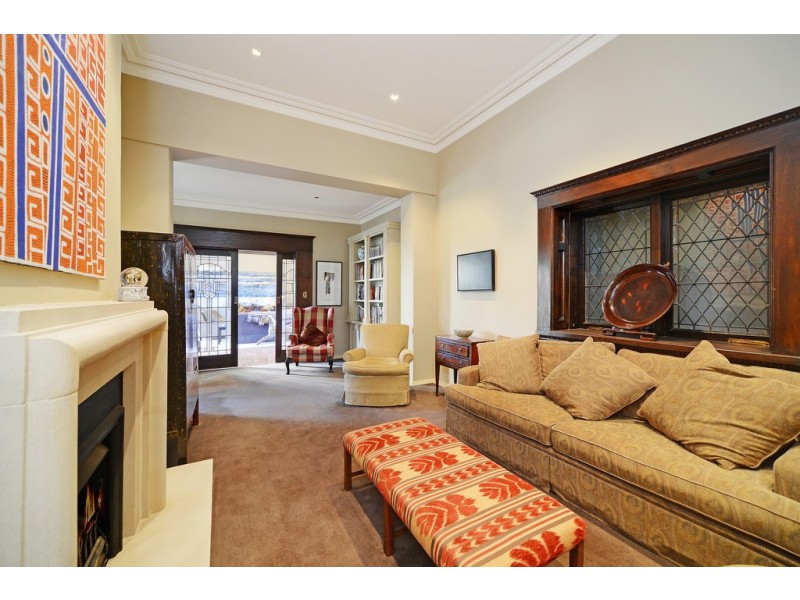 10 Railway Parade, Burradoo NSW 2576