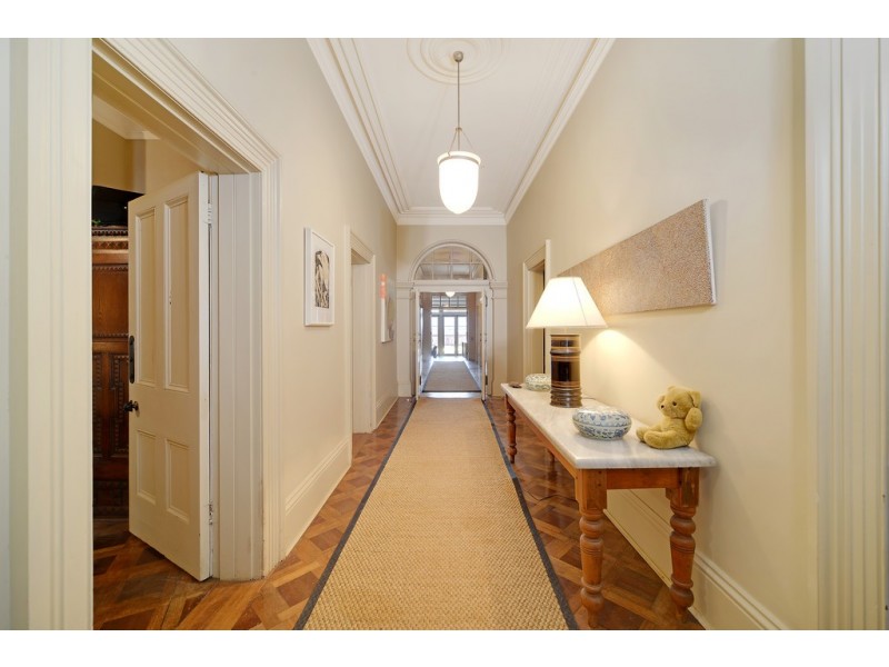 10 Railway Parade, Burradoo NSW 2576