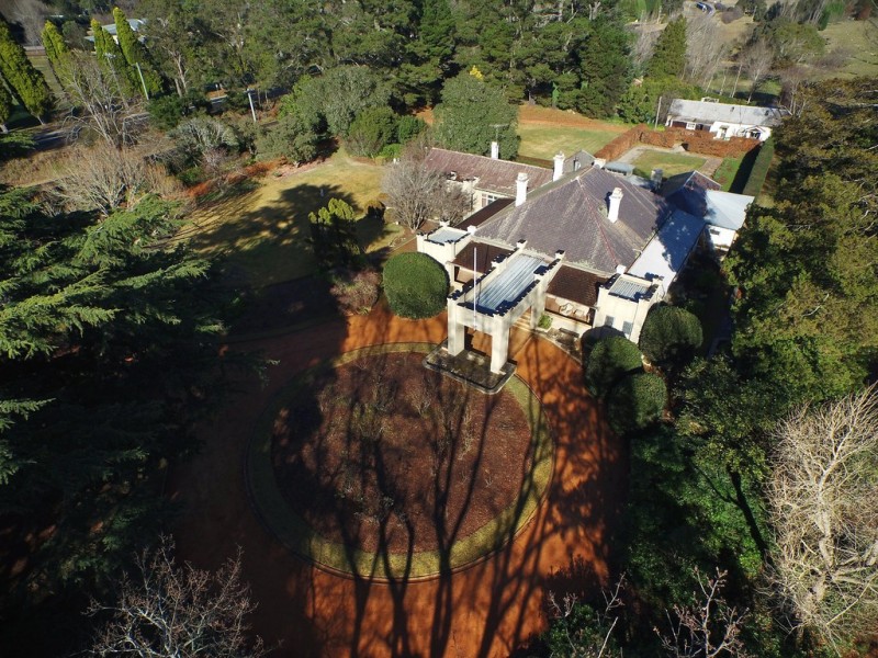 10 Railway Parade, Burradoo NSW 2576