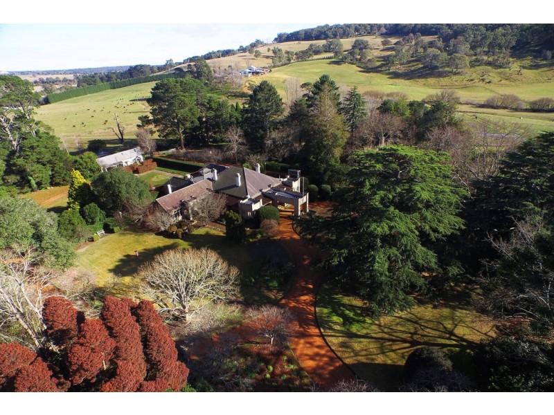 10 Railway Parade, Burradoo NSW 2576
