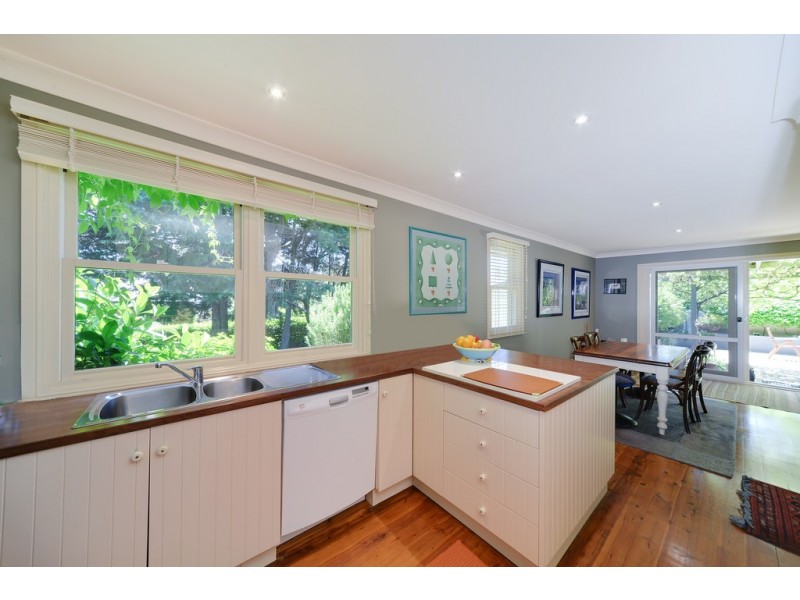 8 Burrawang Station Road, Burrawang NSW 2577