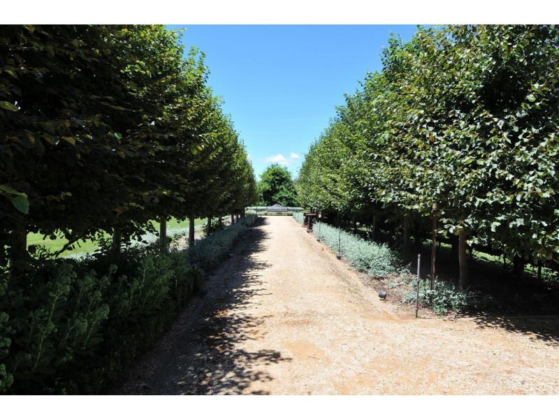 176 Kia Ora Lane, Kangaloon NSW 2576