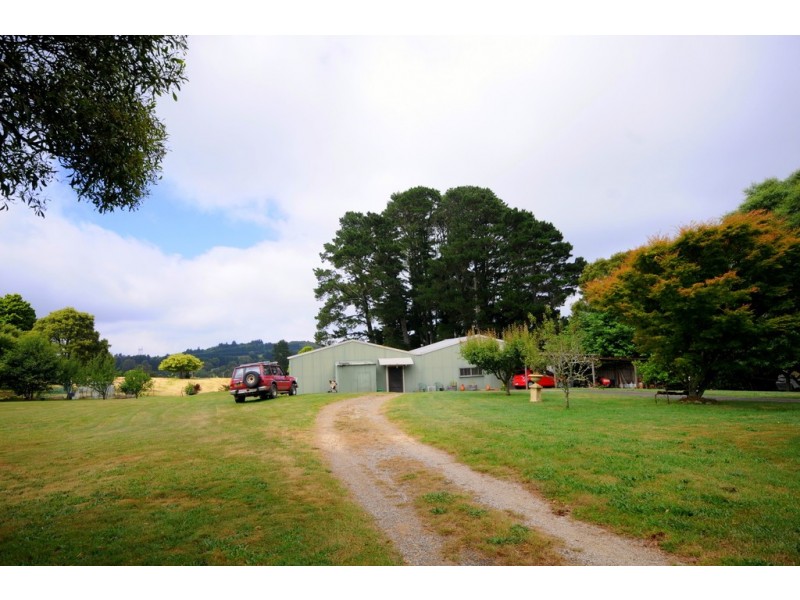 1 Pearsons Lane, Robertson NSW 2577