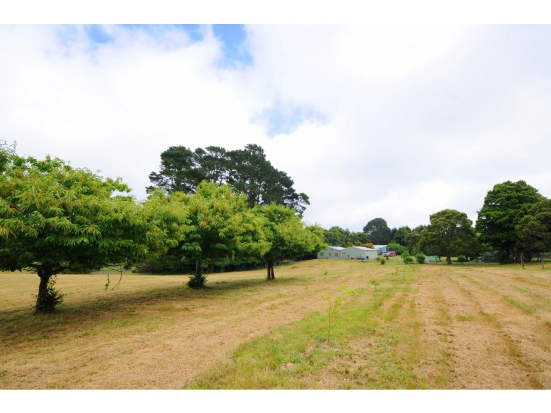 1 Pearsons Lane, Robertson NSW 2577