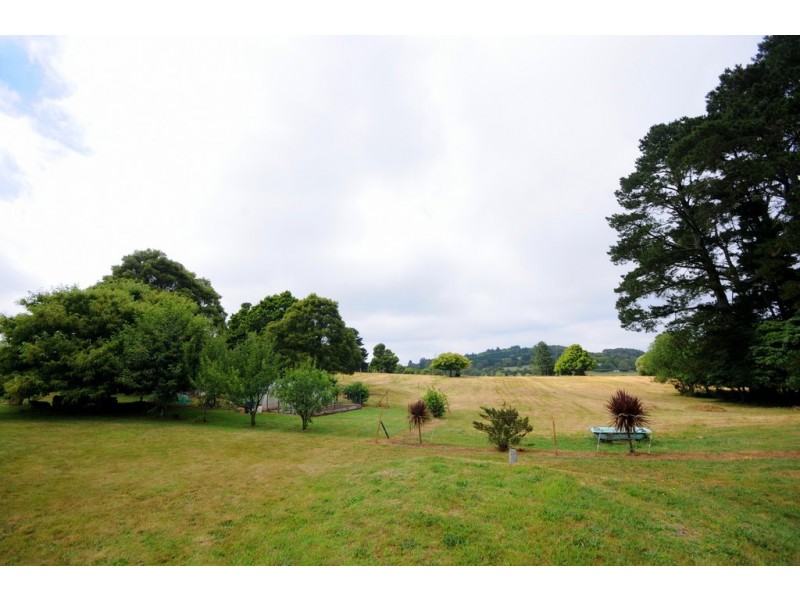 1 Pearsons Lane, Robertson NSW 2577