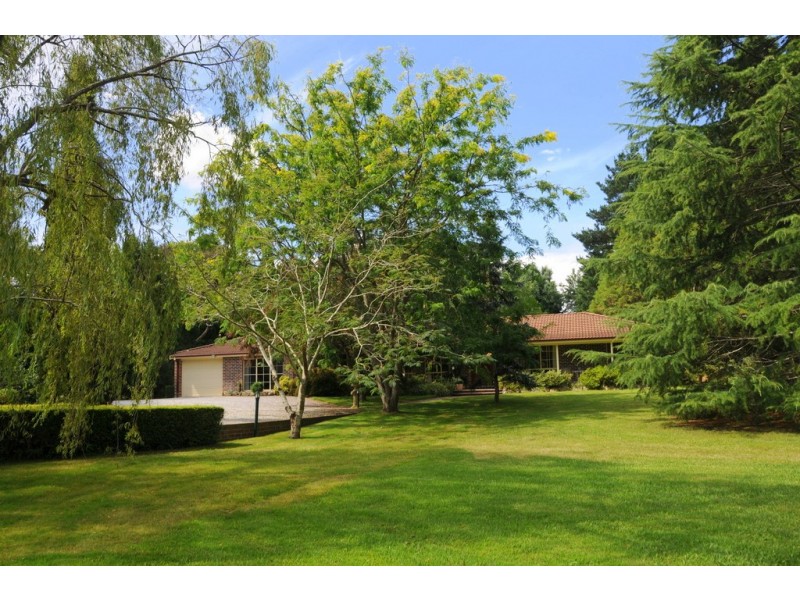 4 Elizabeth Street, Burradoo NSW 2576