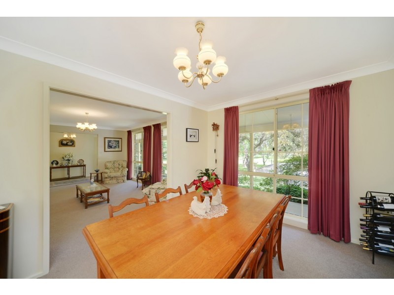 4 Elizabeth Street, Burradoo NSW 2576