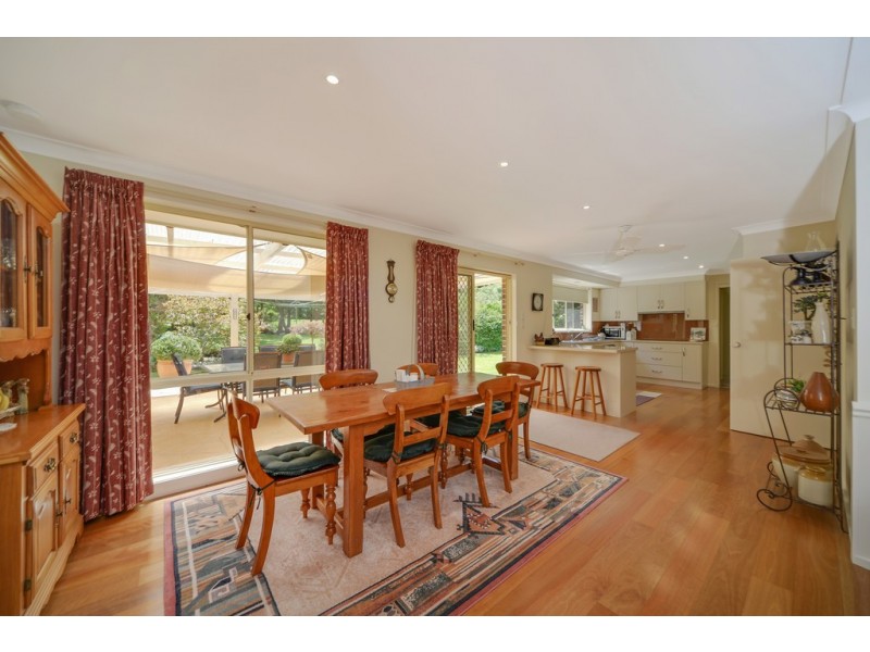 4 Elizabeth Street, Burradoo NSW 2576