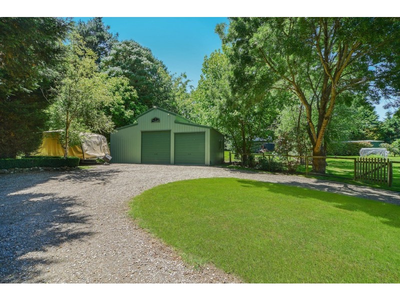 4 Elizabeth Street, Burradoo NSW 2576