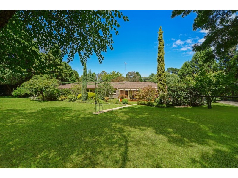 4 Elizabeth Street, Burradoo NSW 2576