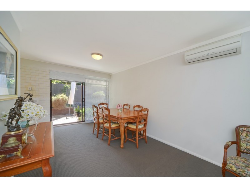 2/17 Charlton Close, Bowral NSW 2576