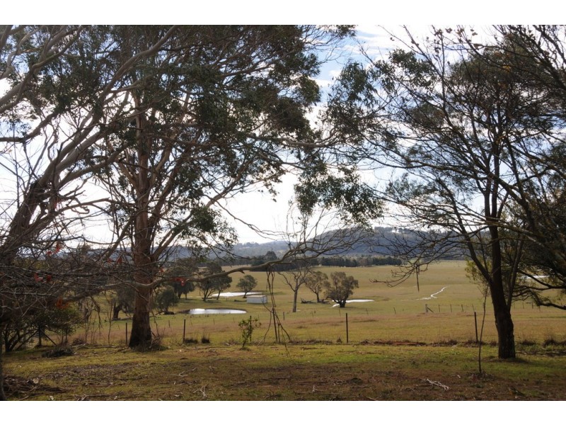 33 Carribee Road, Moss Vale NSW 2577