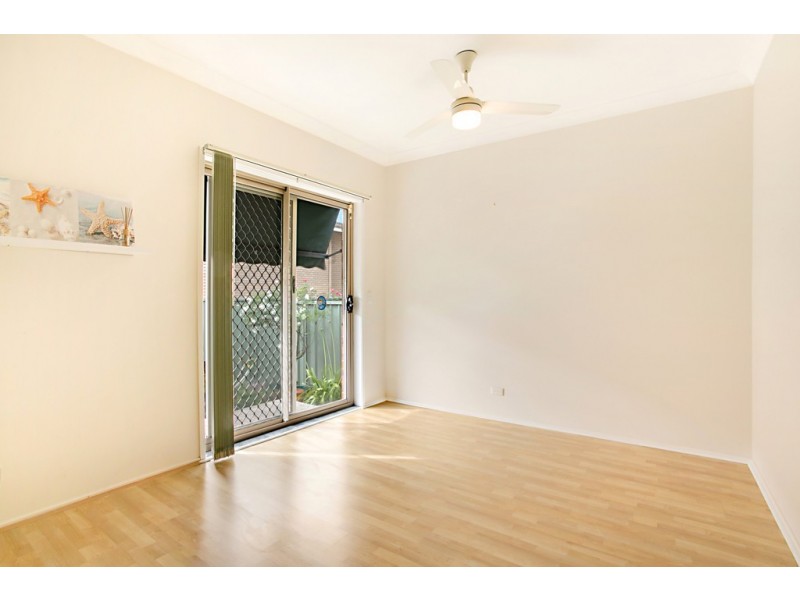 4/37 Kingsclare Street, Leumeah NSW 2560