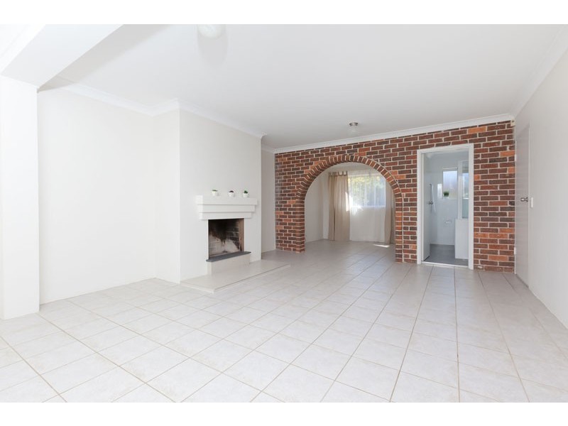 4 Cotter Place, Leumeah NSW 2560
