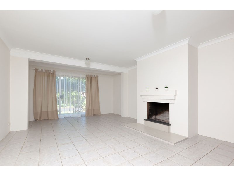 4 Cotter Place, Leumeah NSW 2560