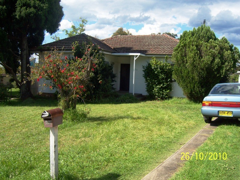 22 Tyler Street, Campbelltown NSW 2560
