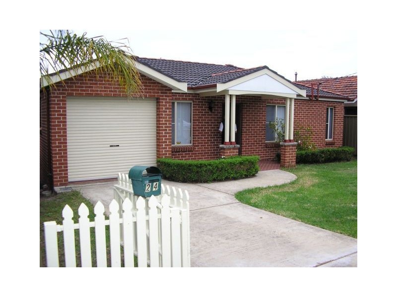 24 Bradbury Avenue, Campbelltown NSW 2560