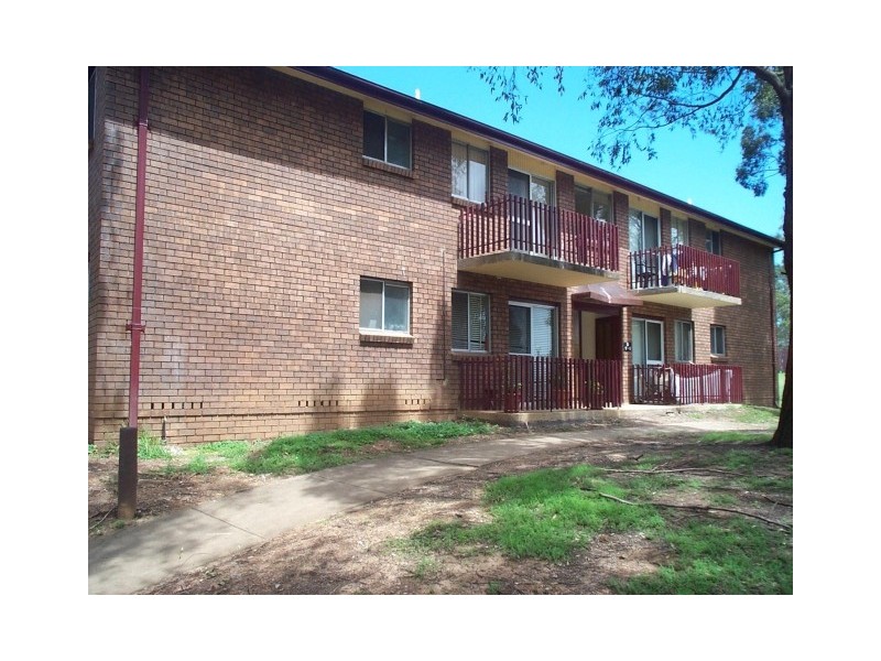 17/1 Lavinia Place,, Ambarvale NSW 2560
