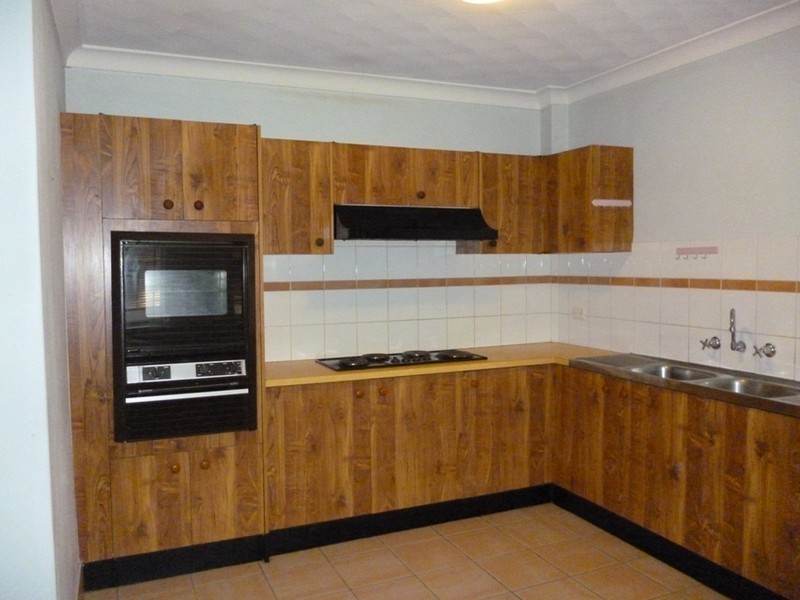 8/4-6 Nardoo Street, Ingleburn NSW 2565