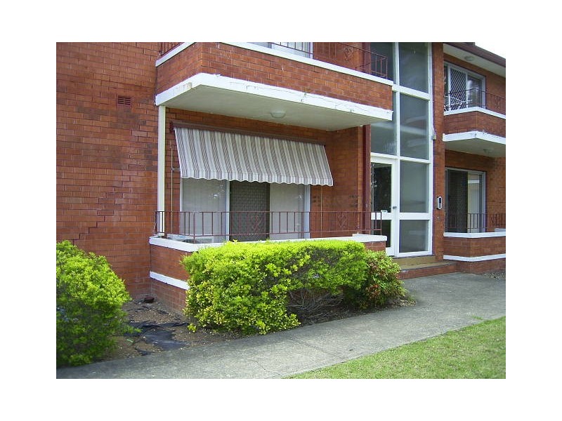 1/25 Trafalgar Street, Glenfield NSW 2167