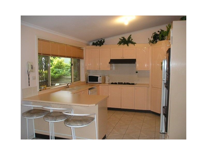 Glen Alpine NSW 2560