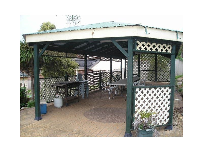 Glen Alpine NSW 2560