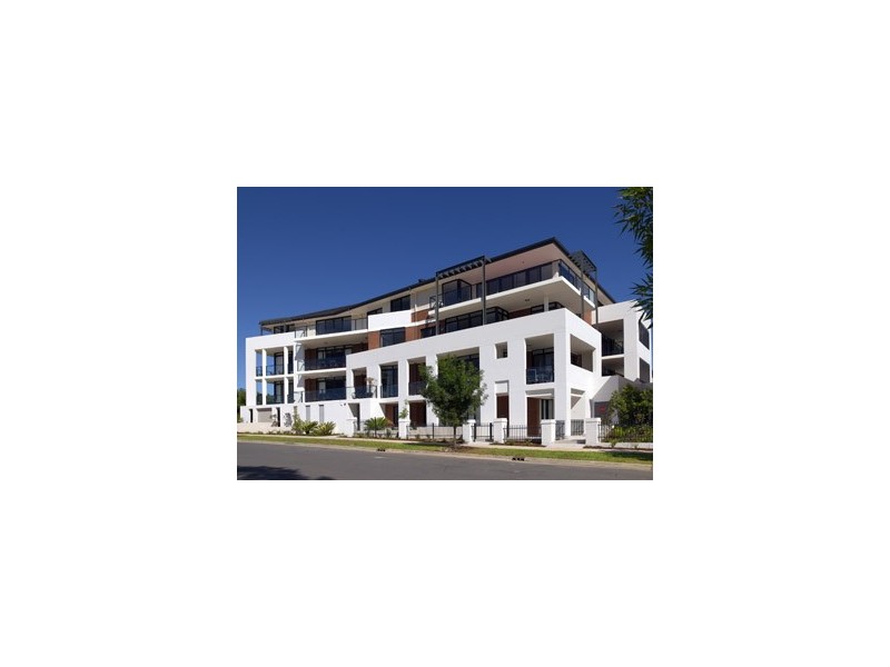 102/2-4 Parc Guell Drive, Campbelltown NSW 2560