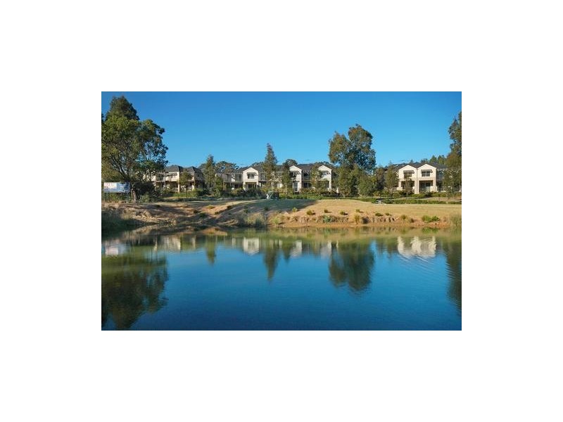 15 Jane Jarvis Way, Macquarie Links NSW 2565