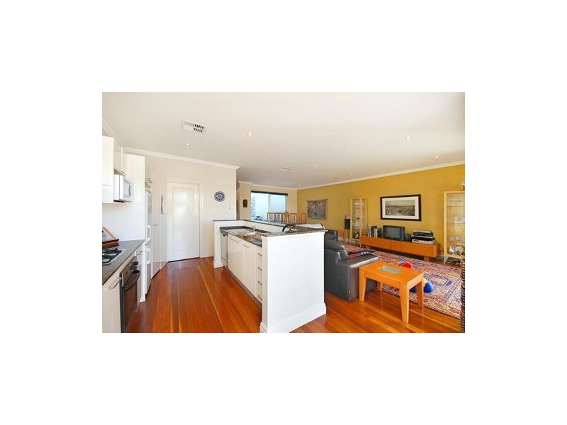 15 Jane Jarvis Way, Macquarie Links NSW 2565