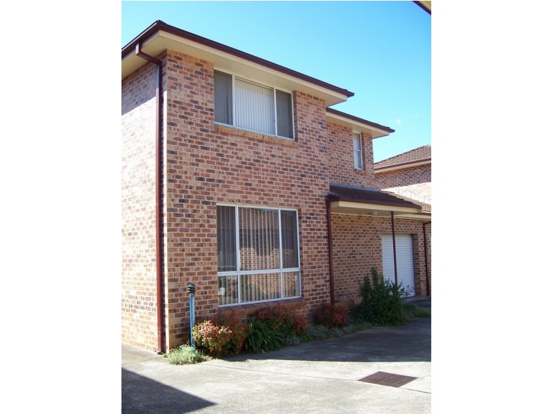 7/9-11 Gordon Ave, Ingleburn NSW 2565