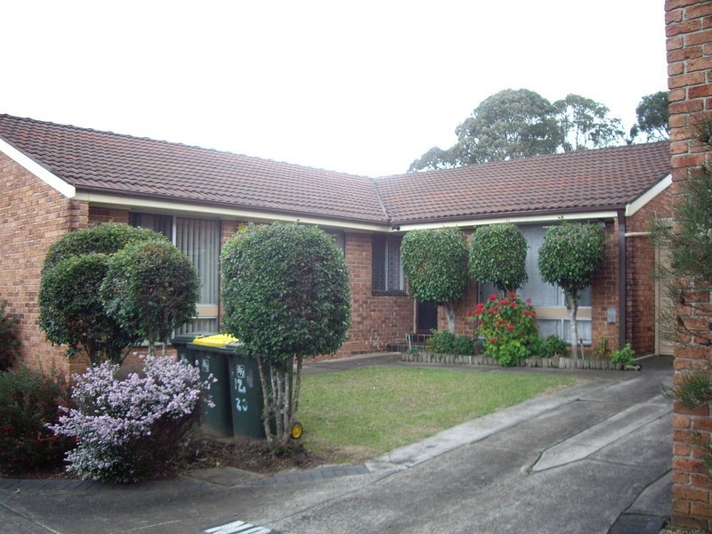 12/23 Second Avenue, Macquarie Fields NSW 2564
