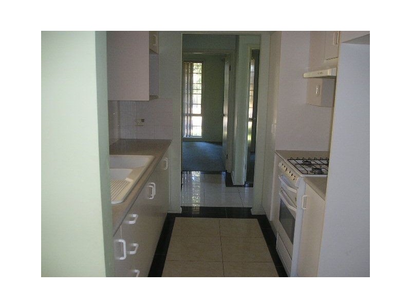 72 Victoria Road, Macquarie Fields NSW 2564