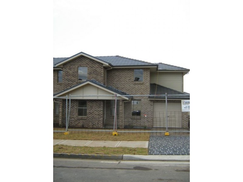 Unit 2/7 Thomas Rose Drive, Rosemeadow NSW 2560