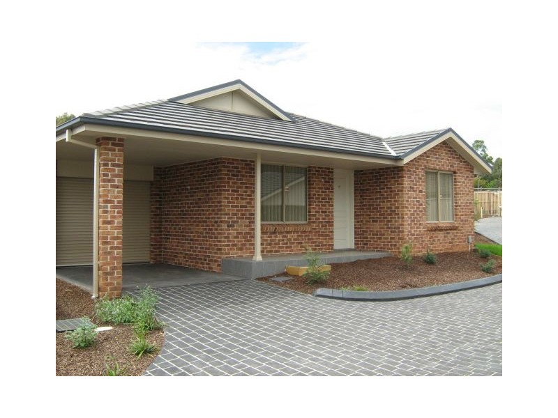 3/7 Thomas Rose Drive, Rosemeadow NSW 2560