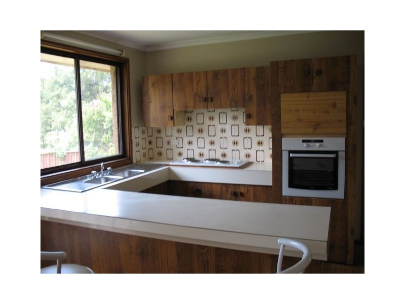 1 MALBEC PLACE, Eschol Park NSW 2558