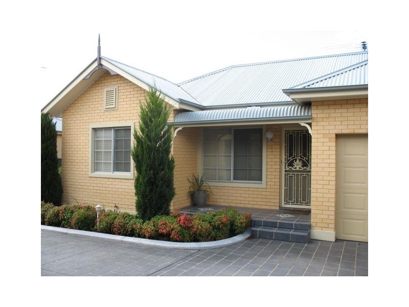 5/43-45 CUMBERLAND ROAD, Ingleburn NSW 2565