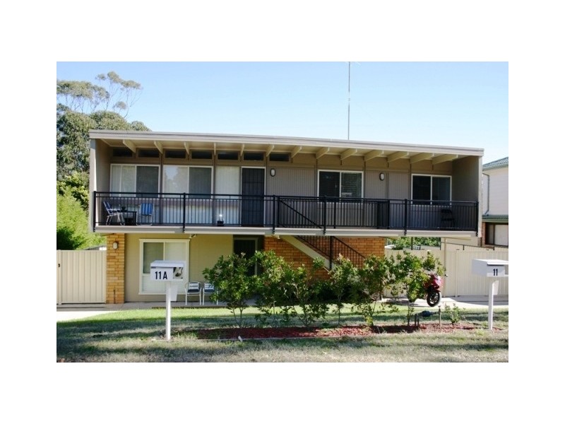 11 Bangalla Cres, Bradbury NSW 2560