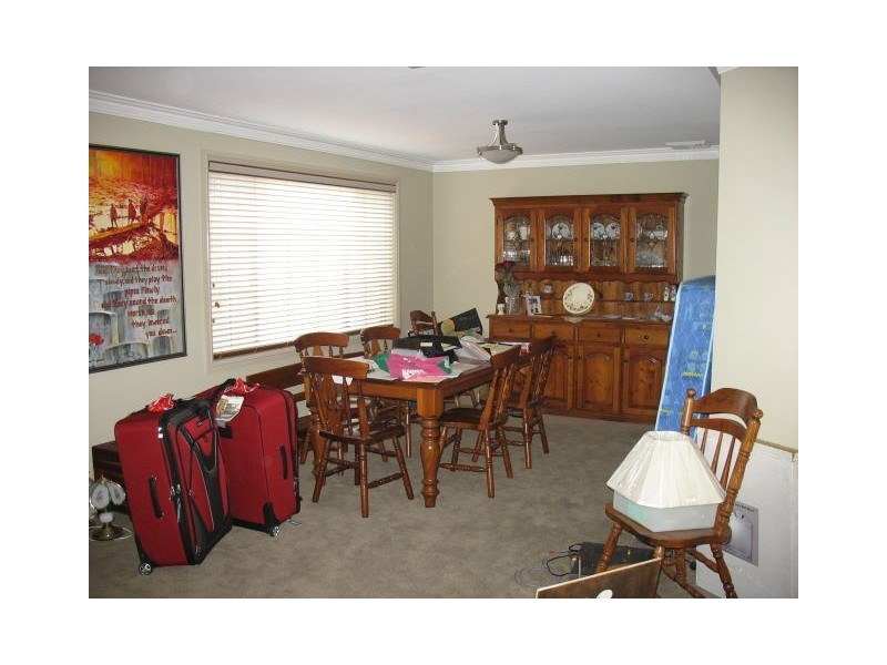 182 Oxford Road, Ingleburn NSW 2565