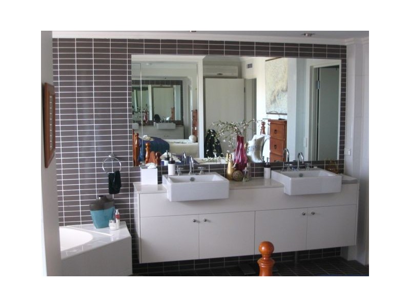 Campbelltown NSW 2560