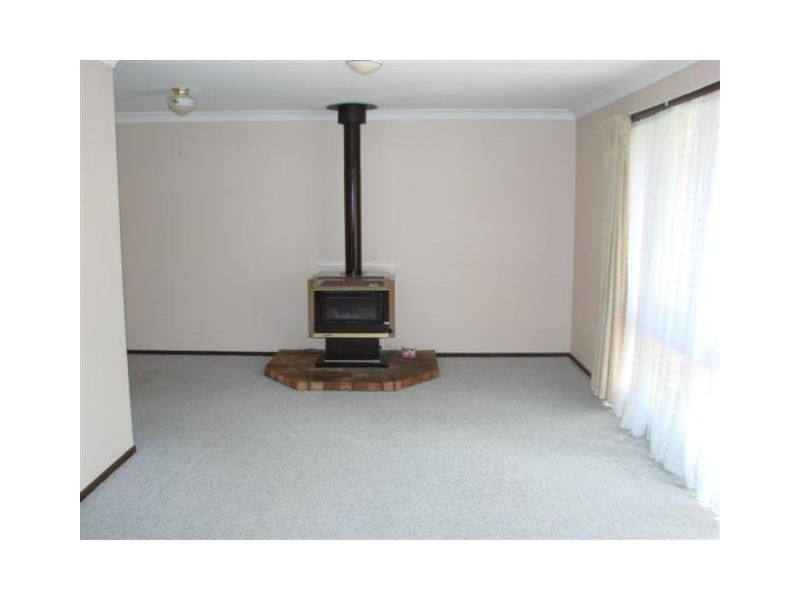 Ruse NSW 2560