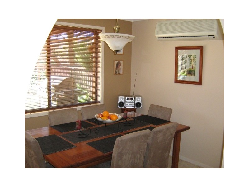 19 Lerwick Place, St Andrews NSW 2566