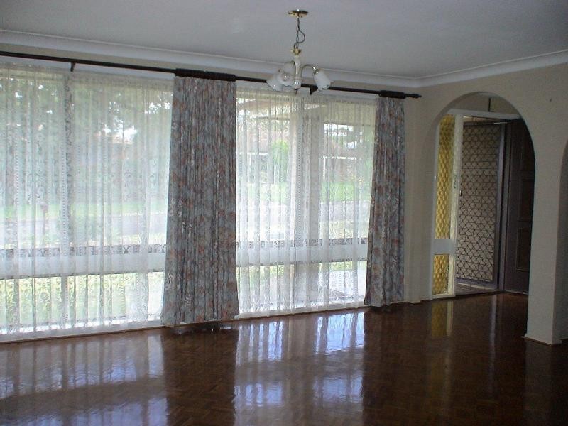 34 Ferguson Street, Glenfield NSW 2167