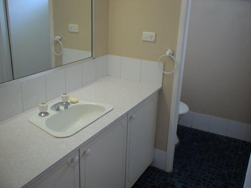 34 Ferguson Street, Glenfield NSW 2167