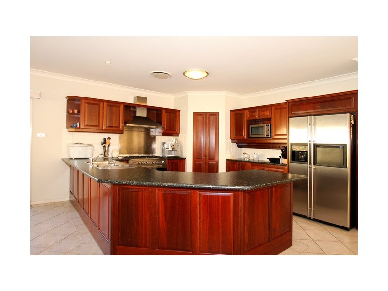 Glen Alpine NSW 2560