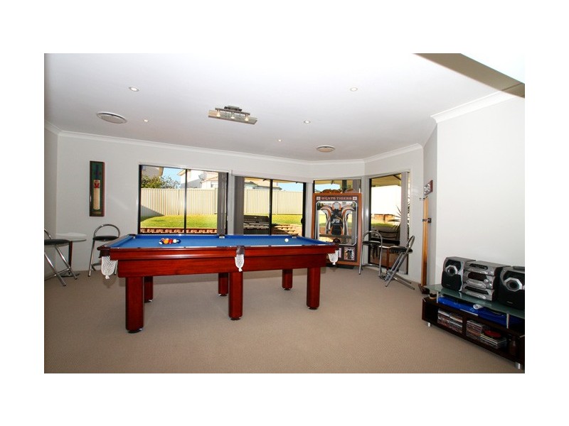 Glen Alpine NSW 2560