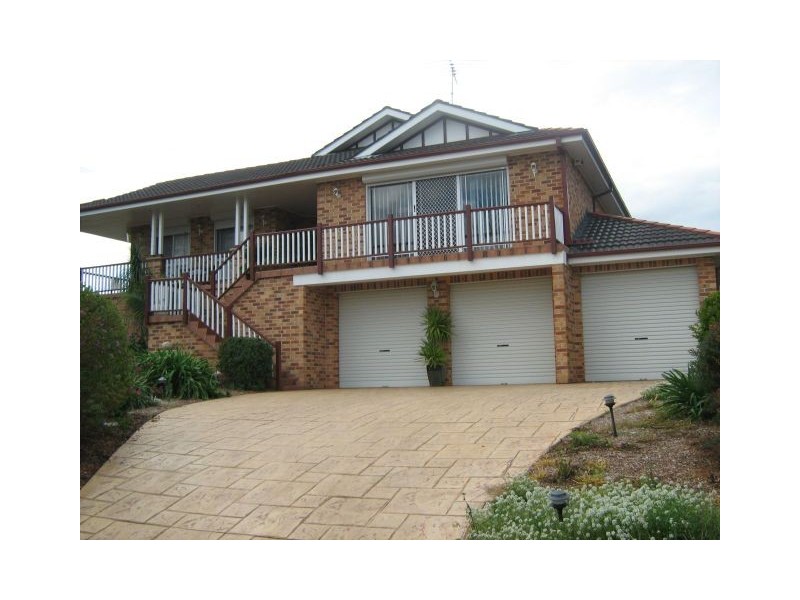 Glen Alpine NSW 2560