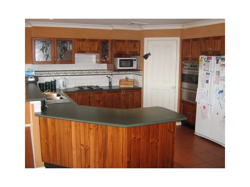 Glen Alpine NSW 2560