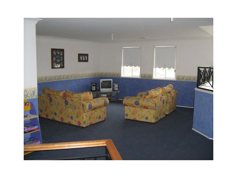 Glen Alpine NSW 2560