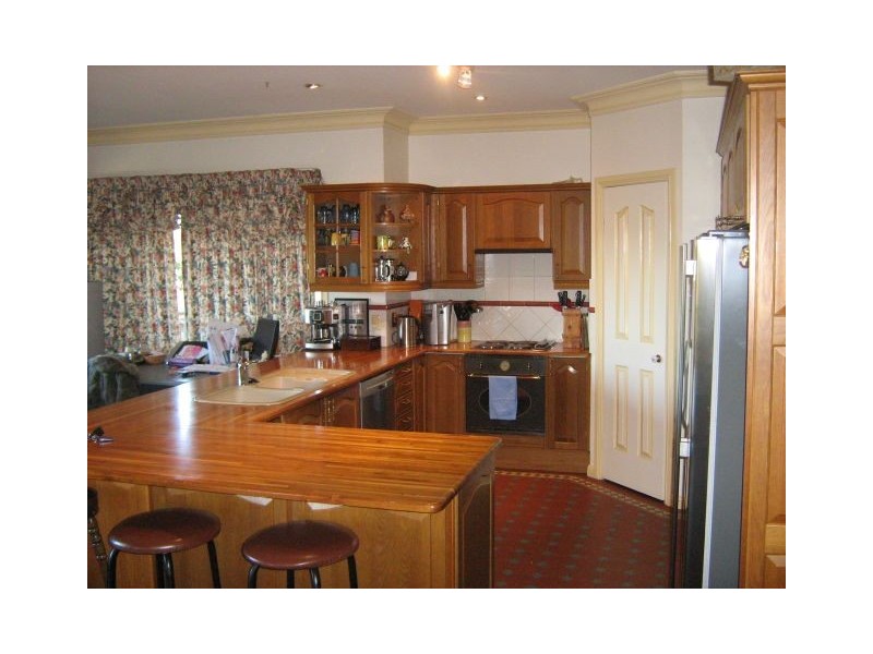 Glen Alpine NSW 2560