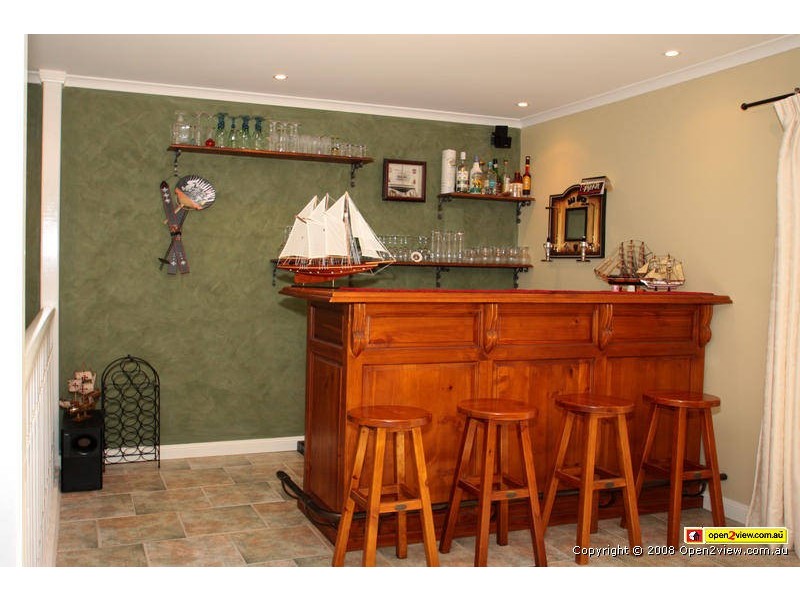 49 Braeside Crescent, Glen Alpine NSW 2560